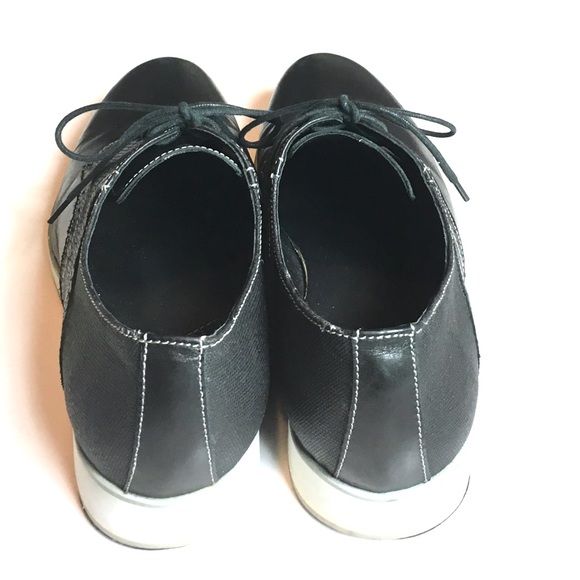 Zanzara | Oxfords main image 5